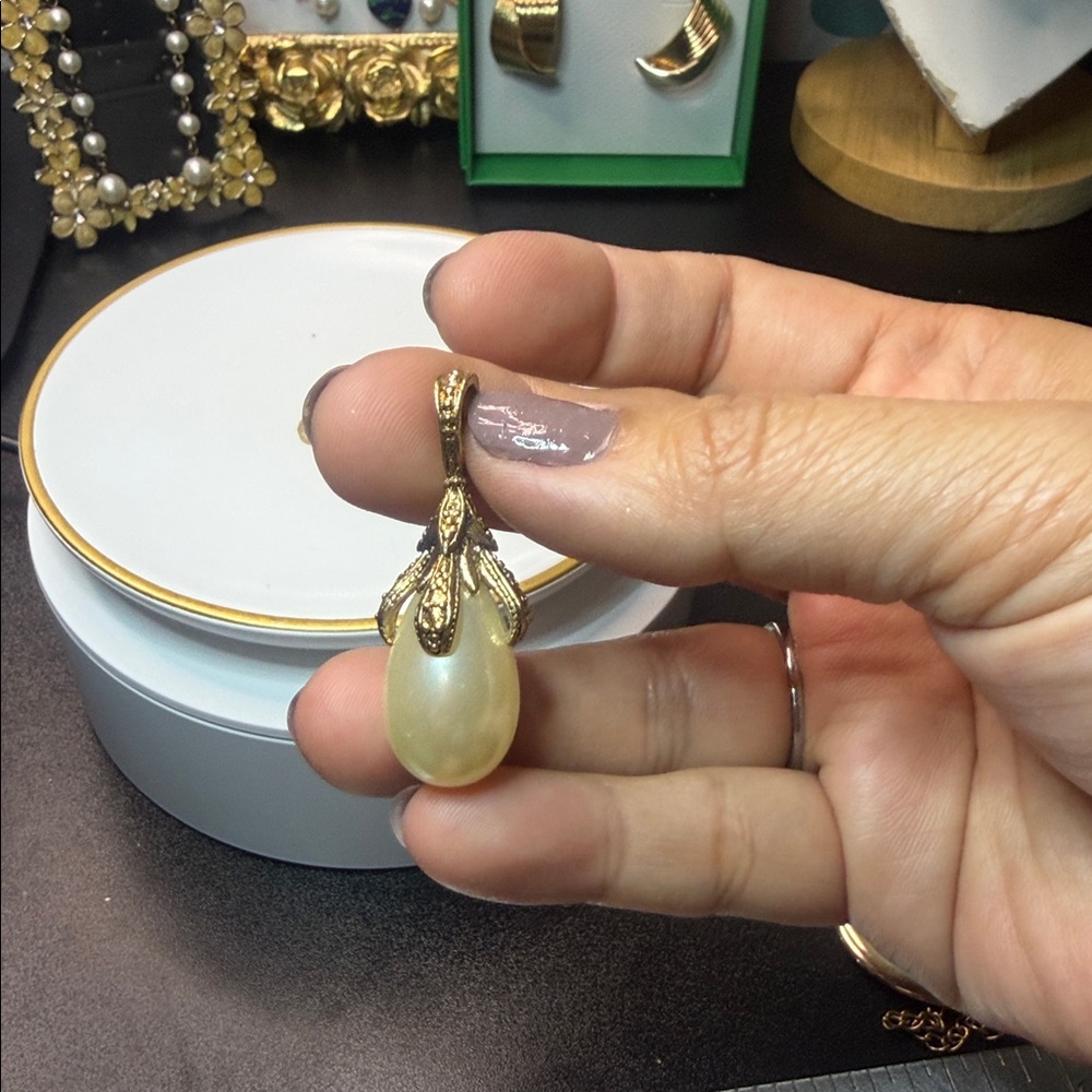 Pendant